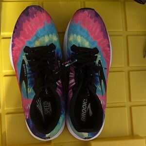 Brooks Multicolor Tie-Dye Sneakers
